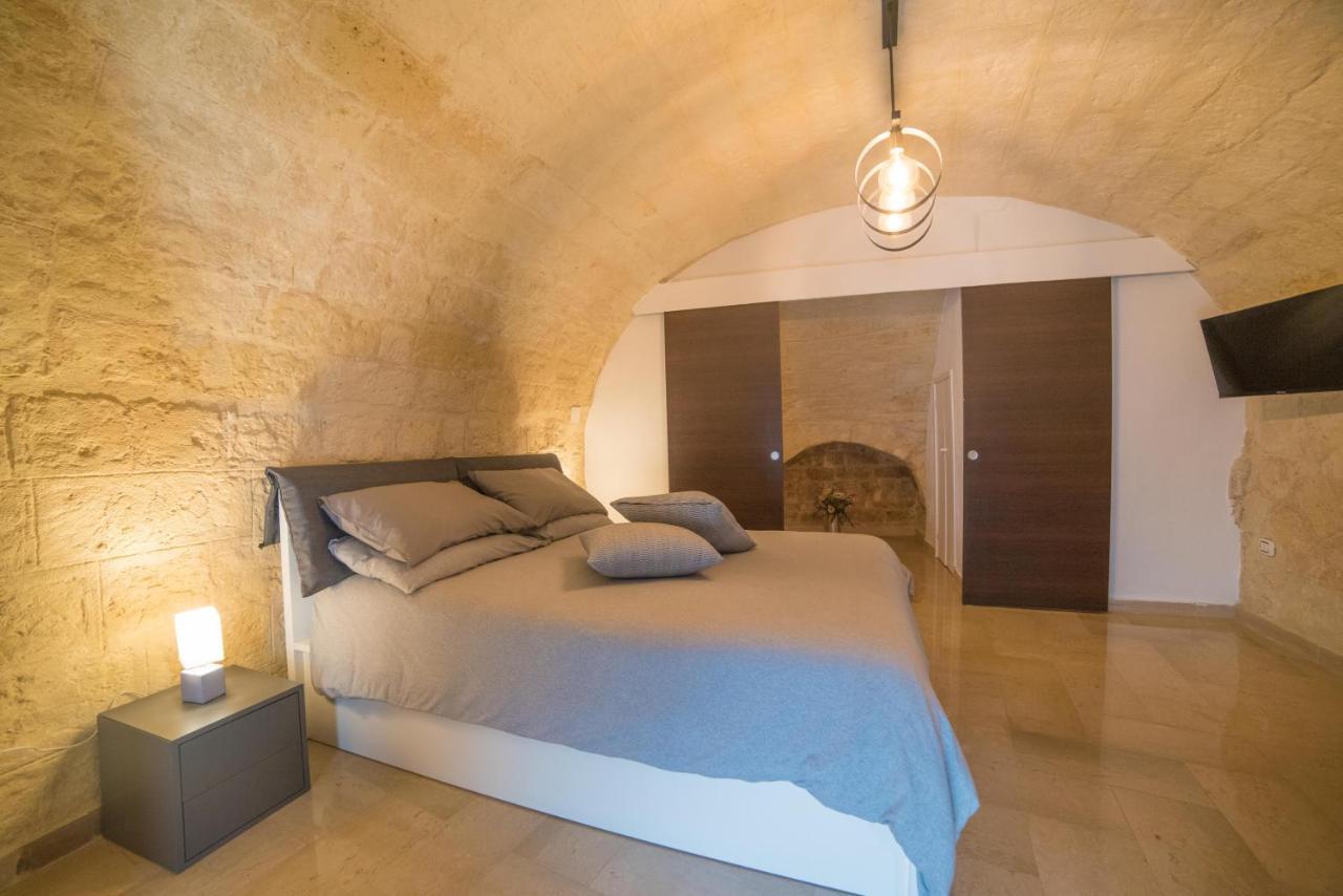Hotel A Due Passi Dal Mare Trani Exterior foto